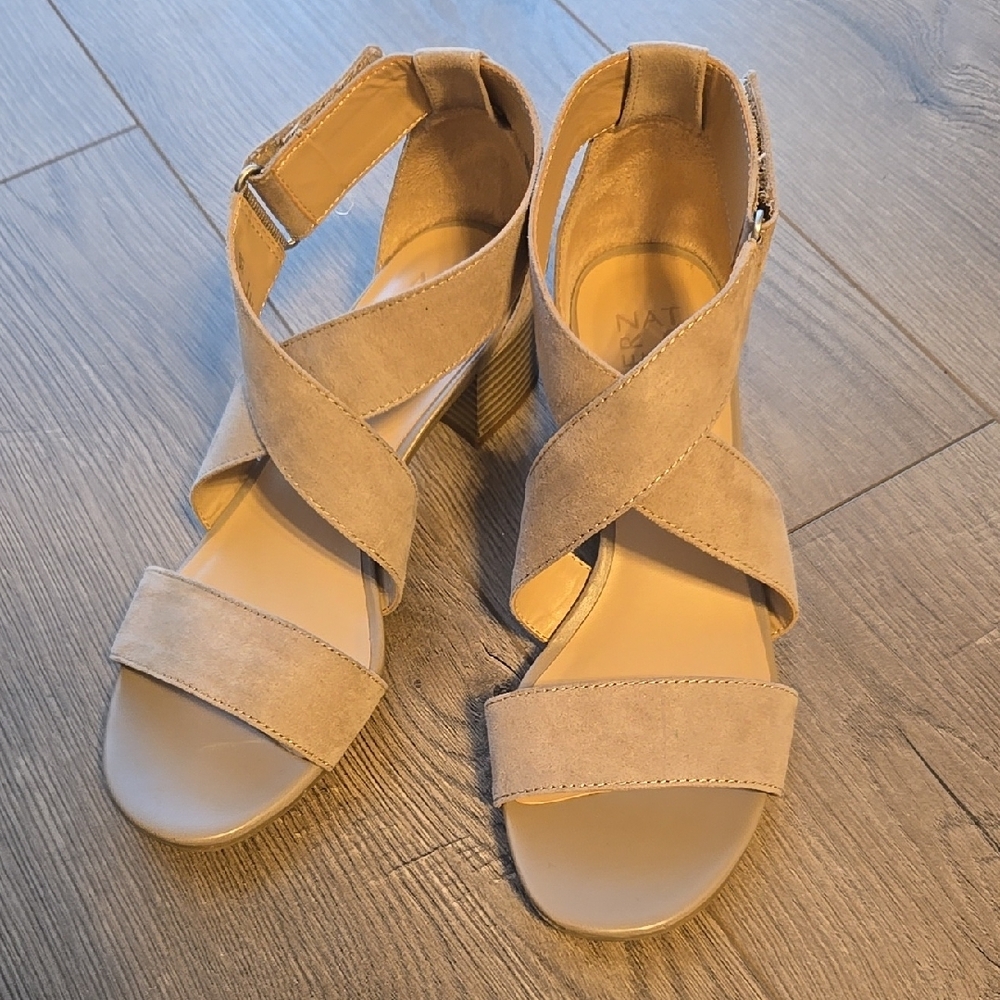 Women's Tan Sandals